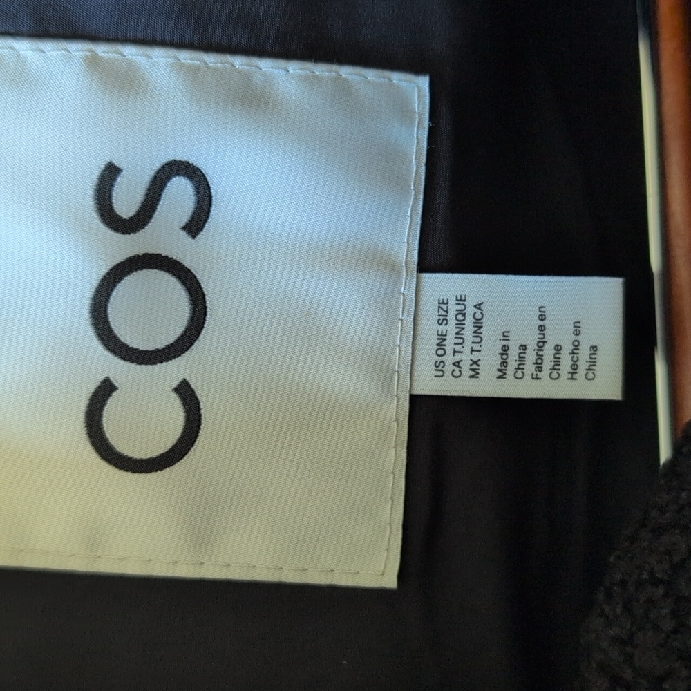 Cos Hood - Picture 4 of 4